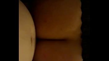 Preview 1 of College Breast - Vecina quiere que le d&eacute_ duro