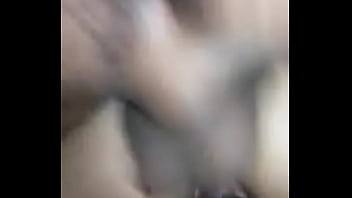 Preview 2 of Indian Saxy Randi Videos - Dividindo a esposa
