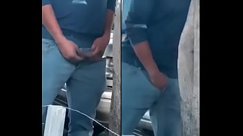 Preview 3 of Beg Boys - Hombres en la calle