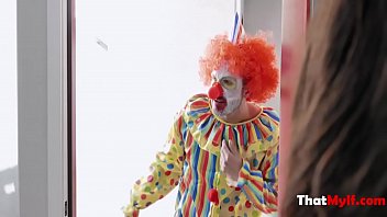 Preview 1 of Shashi Aunty Hot Romantic - Brunette MILF fucks clowns for halloween