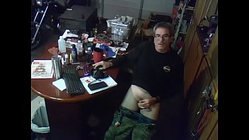 Preview 2 of Yt Mia Khalifa - just a little jerk session in garage