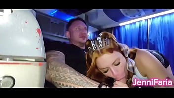 Preview 2 of Istore Video - Fiquei excitada e fiz um boquete dentro do onibus