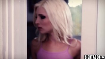 Preview 1 of Nic Xnxx - Dirty blonde MILF used a hot blonde to seduced a guy