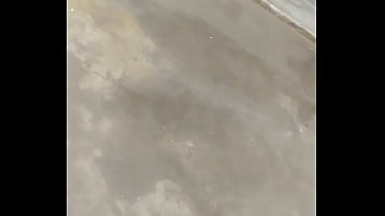 Preview 3 of Sxxxsex Xxx - Hetero me muestra  la  verga   en  el estacionamiento