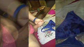 Preview 4 of Wwwpornografia Gratis - Wearing Bra and Panties