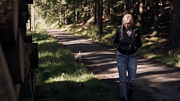 Preview 1 of Tampa Gilf - Fuck in the forest with hot chick in Levis Jeans and Leather Jc