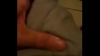 Preview 3 of Japan Hulk - Mi vecino se toca el bulto