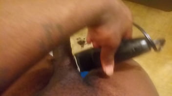 Preview 3 of Kalig Gays Sex - Black cock shaves
