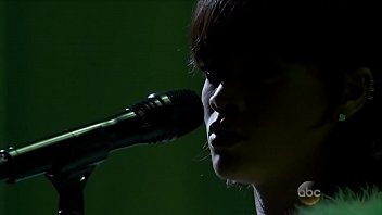 Preview 2 of Black Man Fingering Pussy - Rihanna fodendo com o publico com sua voz encantadora