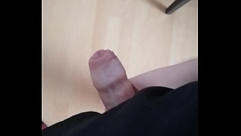 Preview 4 of Videos Teacher Sexy Xxnx - Teenager spritzt auf Hotelboden