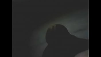 Preview 3 of Son Fucing Mom And Aunt - Chica trans mamando en cuarto oscuro