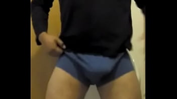 Preview 4 of Brothers And Sisters Fucking - Un poquito