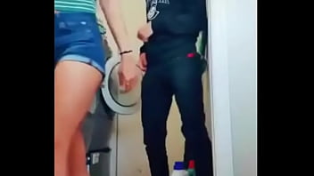 Preview 3 of Asian Muslim Porn - Chica se atora en la lavadora y su hermanastro la ayuda
