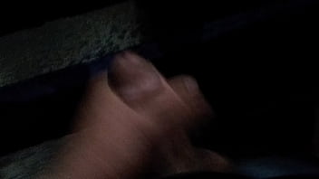 Preview 2 of Tyube8 - PUNHETA DE MADRUGADA NA RUA