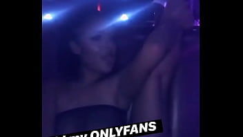 Preview 4 of Painful Pussy Eating - LYLAHLEVELS AT THE CLUB