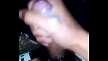 Preview 3 of Naser Arbe - Masturb&aacute_ndome hasta correrme muy rico