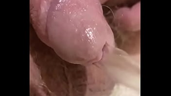 Preview 2 of Kathryn Bernardo Like Porn Pinay - Very close small dick piss