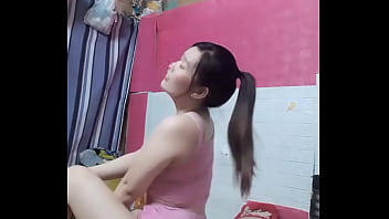 Preview 1 of Mia Khalifa Gym Yoga Fuck - Em  Mu to v&uacute_ to ngứa bướm th&egrave_m chịch