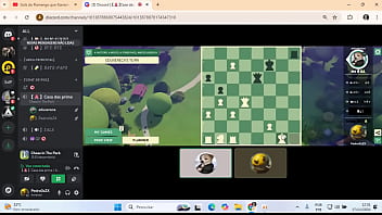 Preview 4 of Famousalina - Fudendo meu amigo em uma partida de xadrez