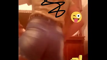 Preview 3 of Granny Gang Raped - Vuelve Nicky Miranda a perrear fuerte