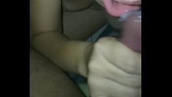 Preview 4 of Lesi Massage - Minha tia deixou eu gozar na boca dela