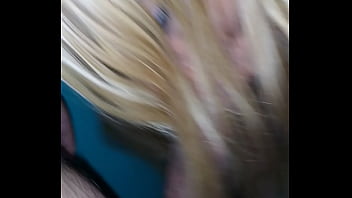 Preview 2 of Quinn Lol - Me la chupa en cabina