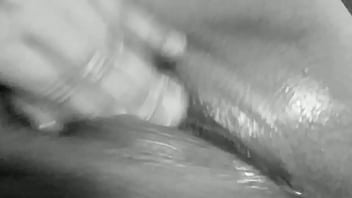 Preview 1 of Iggy Aza - Me masturbo muy rico y termino.