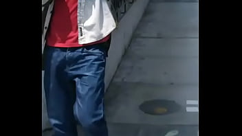 Preview 1 of News Reporter Squirt - Puta del chongo 4