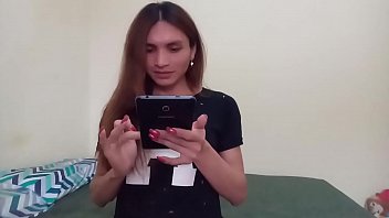 Preview 4 of Young Girl First Time Fuc - Lendo coment&aacute_rios Picante dos f&atilde_s - Gilmaragrossi
