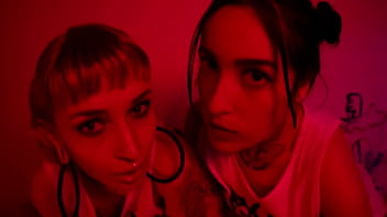 Preview 1 of Hifi Sexy Porn Video - MAIS QUE AMIGAS,  VADIAS! - BIA ROMAN &amp_ DANI SKYLI