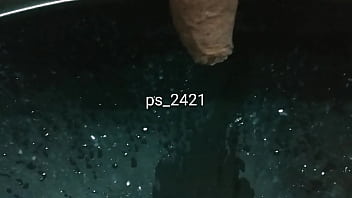 Preview 4 of Gime Porni - Desi Shemale Peeing