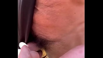 Preview 4 of Xmvideo Anjalica Hurt - PARADA GAY branquinho louco pela rola gigante do mascarado