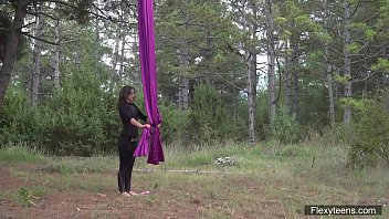 Preview 2 of Mona Waves - Hot flexy gymnast teen Kim Nadara