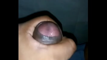 Preview 4 of Blue Butt - Chavito se la jala para mi
