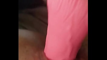 Preview 1 of Geaurd - Wife cums with dildo