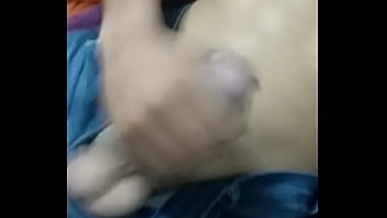 Preview 2 of Topless Cam Girls - me masturbo pensando en mi prima