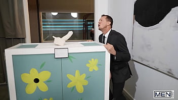 Preview 2 of Bbw Bethany Pt1 - MEN - Paul Canon Finds A Glory Hole In An Art Gallery And Sticks His Dick In To Find Pierce Paris&#039_s Mouth Waiting