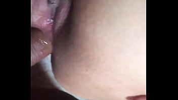 Preview 4 of Mom Fuck Big Cock Her Son - Penetrando su rico Culo