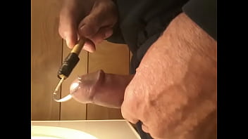 Preview 1 of Hang Porn Com - Cockfish gaffed and readied for the knife