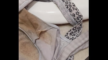 Preview 2 of Sex Barzear Big Boobes - Cumming in dirty panties