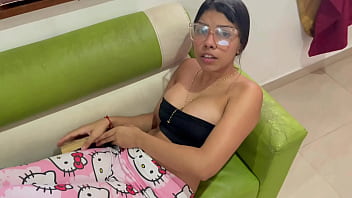 Preview 1 of Marwari Sex Xxx - Mi compa&ntilde_era de piso me dice si mi polla es grande y dura para poder follar rico y apretado co&ntilde_o con mi enorme pene.