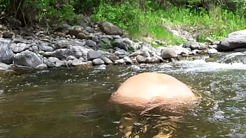 Preview 3 of Tears And Cum - Mi cola en el rio- my Ass in the river