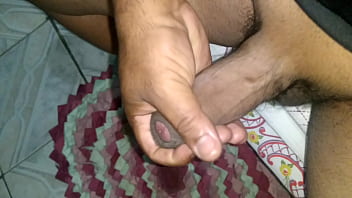 Preview 2 of Mother Cumshot Son - Batendo uma