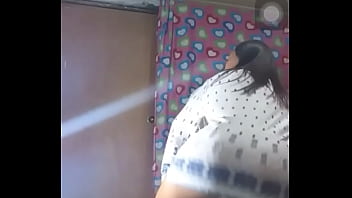 Preview 2 of Lavement Anal - Nalga y tetita