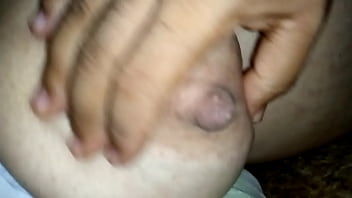 Preview 2 of Soto Mommy - Tetas de mi vieja