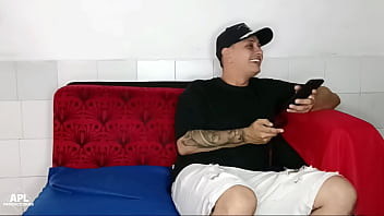 Preview 1 of Bhavi Seen - Me divierto mucho comiendome las nalgas grandes de la puta de mi madrastra cada vez que la casa esta sola - Parte 1