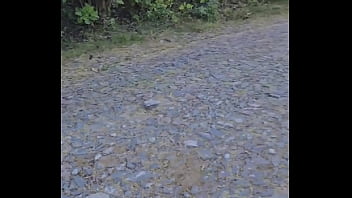 Preview 2 of Xxxvidoa Hd - Karol smith sale al bosque y se corren en ella
