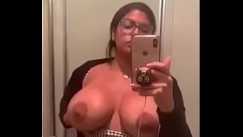 Preview 3 of Woman Take Poppers Sniffing - Chica buen&iacute_sima en tren
