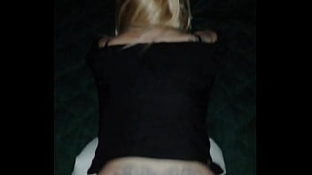 Preview 1 of Pictures Oral - Cociendome a mi novia
