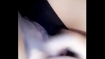 Preview 4 of Yanet Garsiya - Mi prima me sorprense